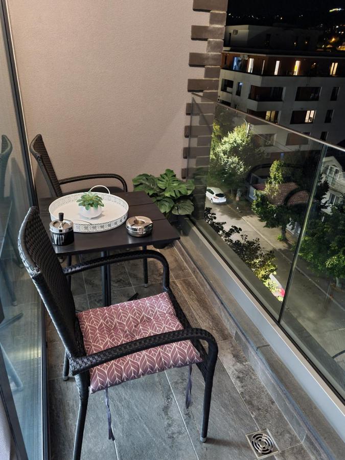 Parisian Apartment Cluj Ngoại thất bức ảnh