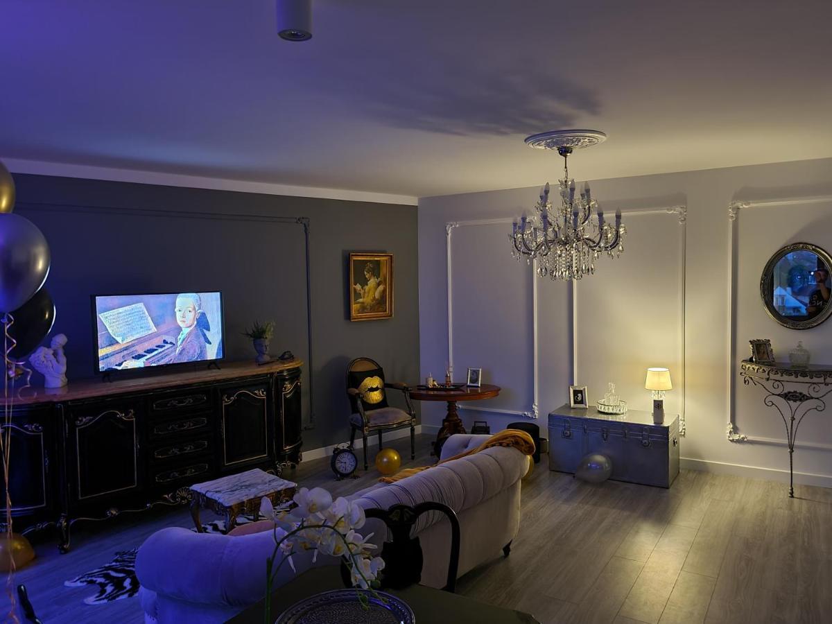 Parisian Apartment Cluj Ngoại thất bức ảnh
