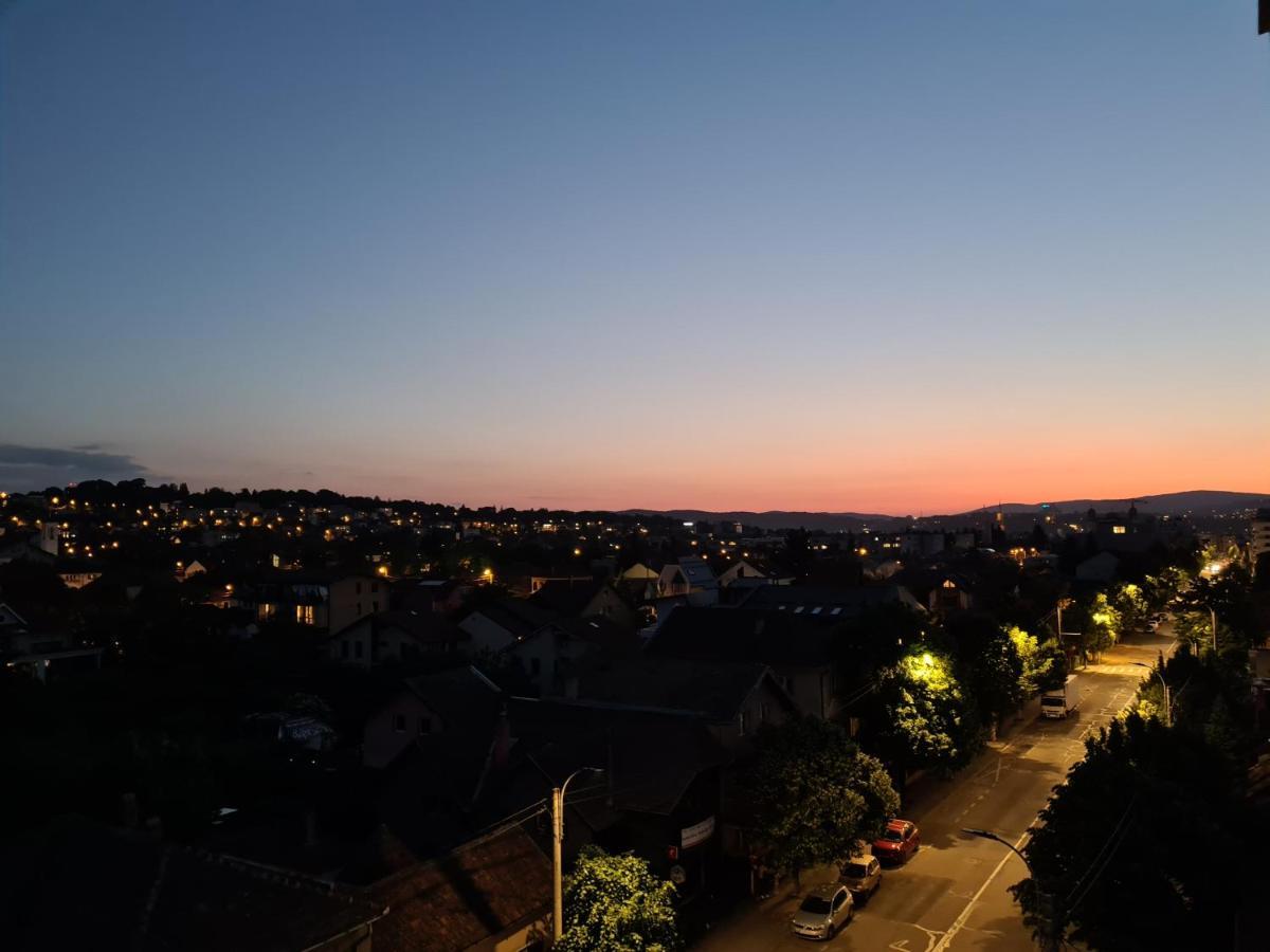 Parisian Apartment Cluj Ngoại thất bức ảnh
